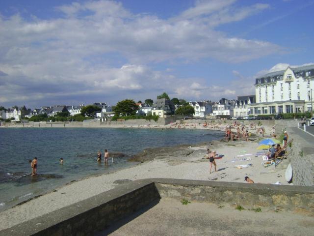 Votre Vue, La Mer, Les Bateaux !!! Wir Sprechen Flieben Deutsch, Touristentipps, We Speak English Concarneau Kültér fotó
